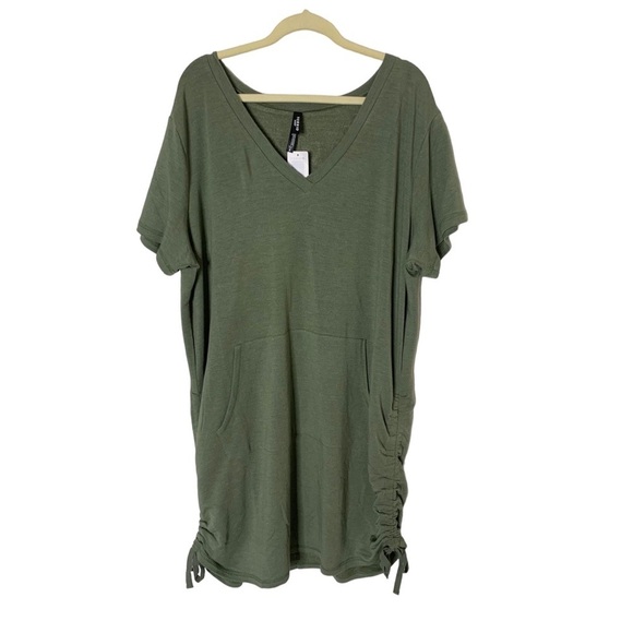 NWT Torrid Plus Size 3 - 20/22 Olive Green Dream Fleece Super Soft Lounge Dress - Picture 1 of 3